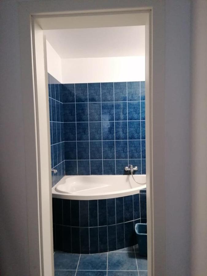 Apartament Near The Park Two Rooms Bucareste Exterior foto