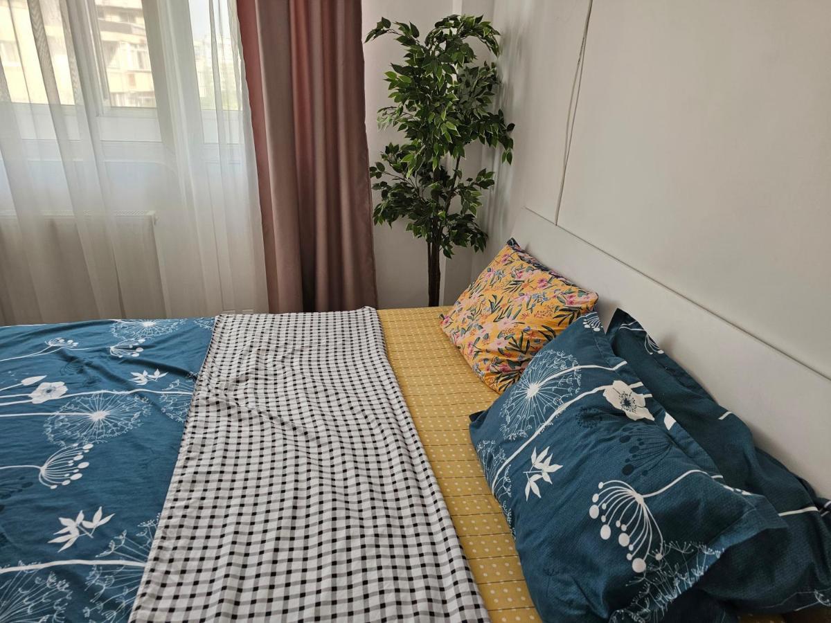 Apartament Near The Park Two Rooms Bucareste Exterior foto